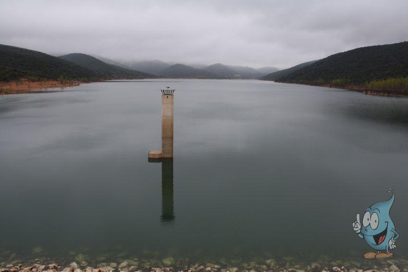 Fotos MAS. Reserva de Beleña con 36 hm3 (2)